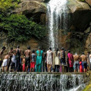 Jalagamparai Waterfalls